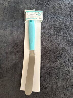 Celebrate It 9-Inch Angled Spatula For Baking & Cake Decorating